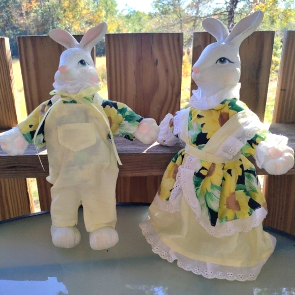 Spring Bunnies - Picture 1 of 8